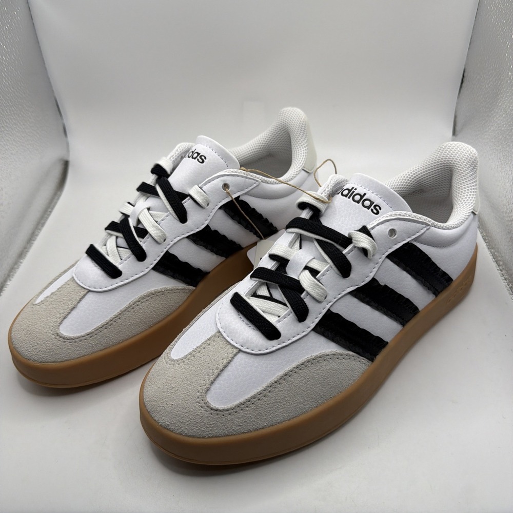 Adidas Women White Black Gum Sole Low Top Striped Athletic Sneakers . Size 10